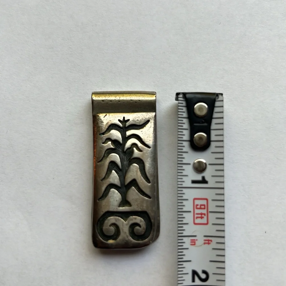 Very Cool Silver Money Clip Decorative